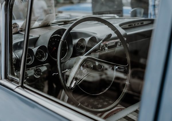 classic-cars-modern-car-fast-car-cars-640x480-24690421.jpeg