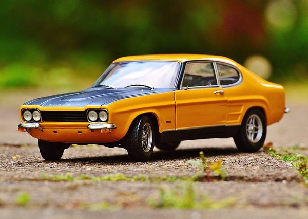 classic-cars-modern-car-fast-car-cars-640x480-16827281.jpeg