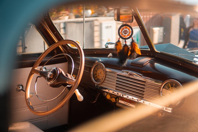 classic-cars-modern-car-fast-car-cars-640x480-27994582.jpeg