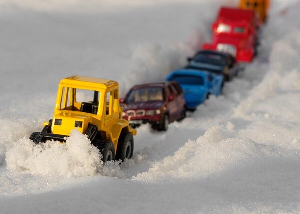 car-towing-service-640x480-49940676.jpeg