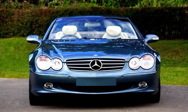 classic-cars-modern-car-fast-car-cars-640x480-71697499.jpeg