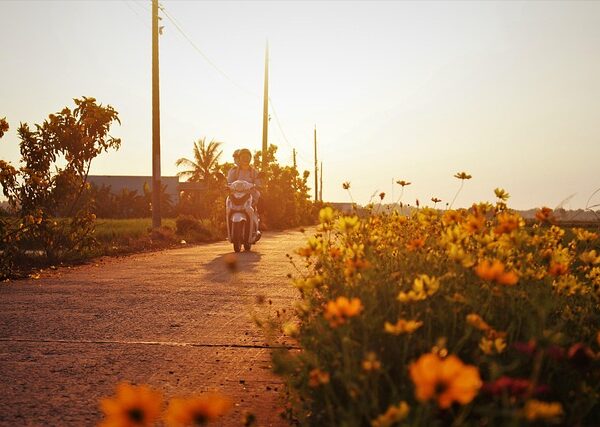 select-motorcycles-640x480-24546136.jpeg