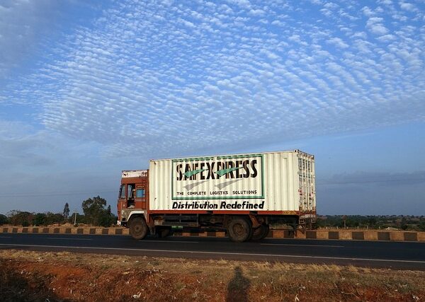 trucks-640x480-34560309.jpeg