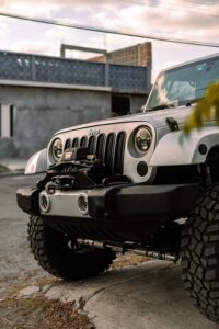 cars-640x480-16849536.jpeg