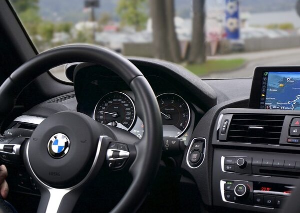 cars-640x480-2845496.jpeg