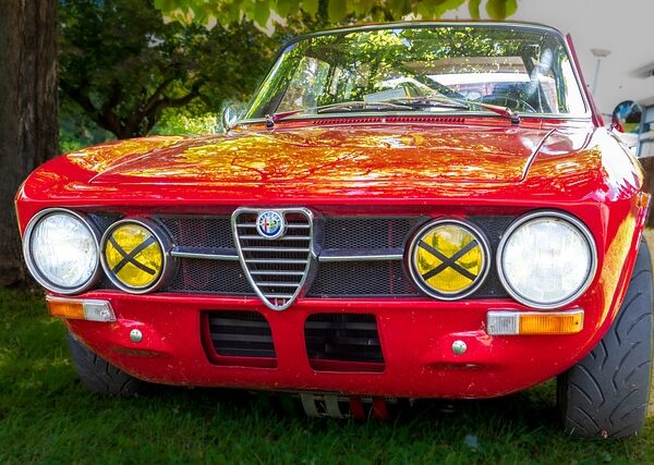 cars-640x480-41472639.jpeg