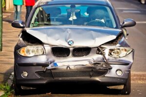 cars-640x480-94476560.jpeg