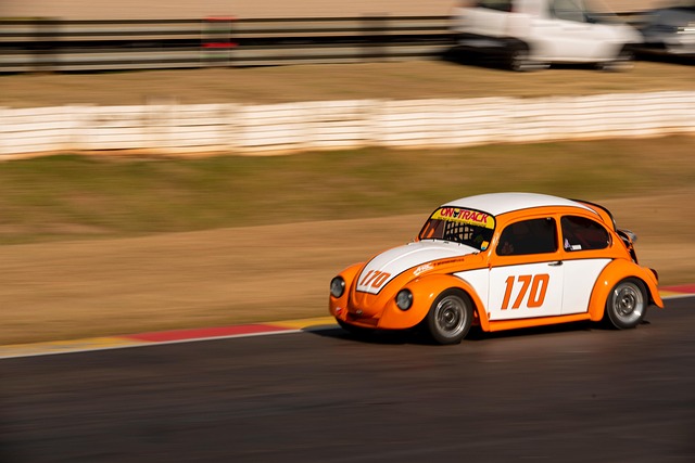 fast-car-640x480-33383227.jpeg