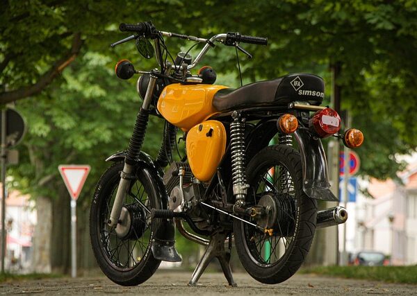 motorcycles-640x480-39204234.jpeg