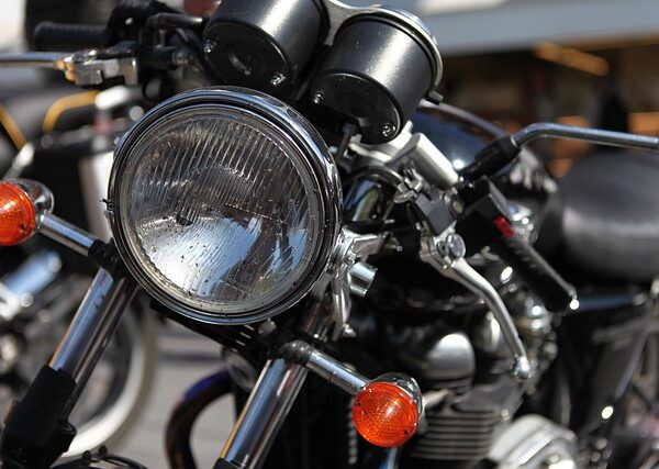motorcycles-640x480-59857412.jpeg