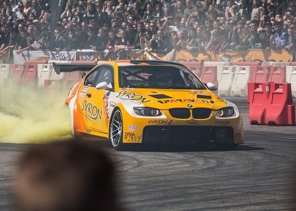 select-engine-tuning-640x480-68738331.jpeg