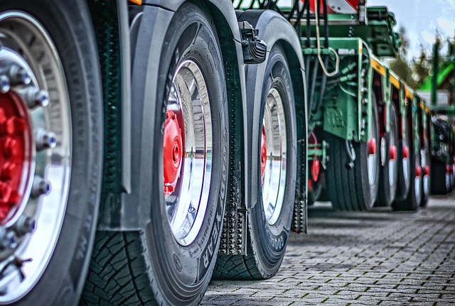 Select Heavy Duty Trucks