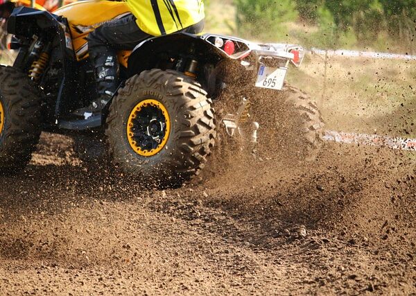 select-off-road-vehicles-640x480-2818834.jpeg