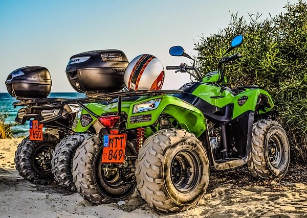 select-off-road-vehicles-640x480-46305811.jpeg