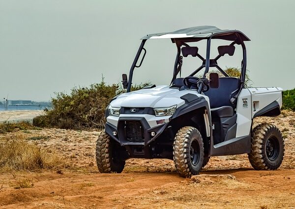select-off-road-vehicles-640x480-72769720.jpeg