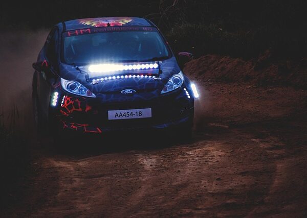 select-rally-racing-640x480-61549196.jpeg