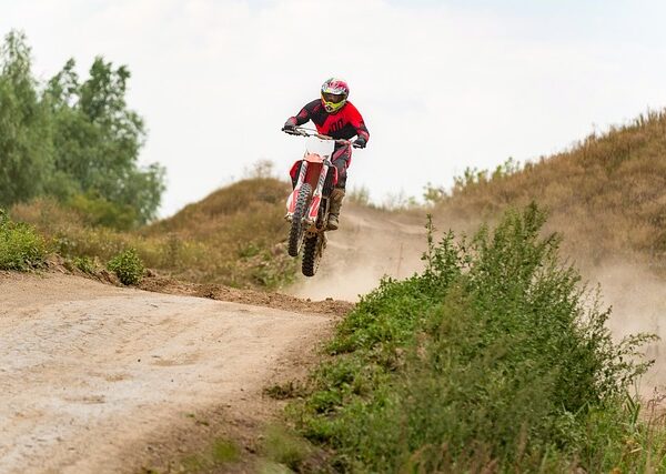 select-rally-racing-640x480-65445723.jpeg
