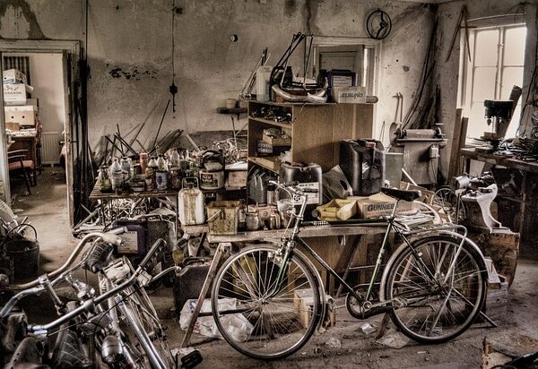 select-rust-repair-640x480-61980214.jpeg