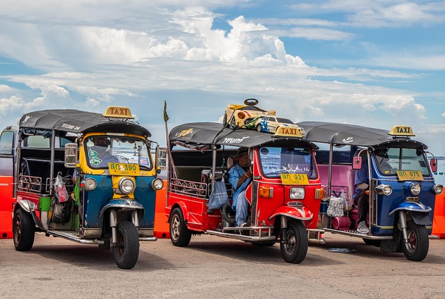 Select Three-Wheelers