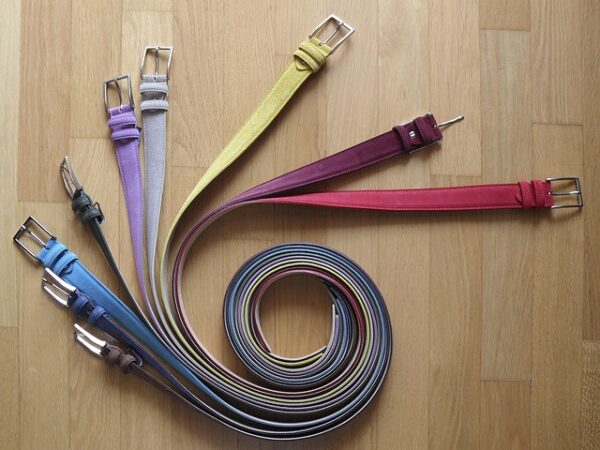 select-timing-belt-replacement-640x480-59789633.jpeg