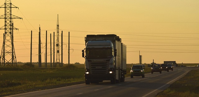 select-trucks-640x480-6371953.jpeg