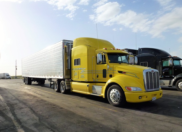trucks-640x480-25634957.jpeg