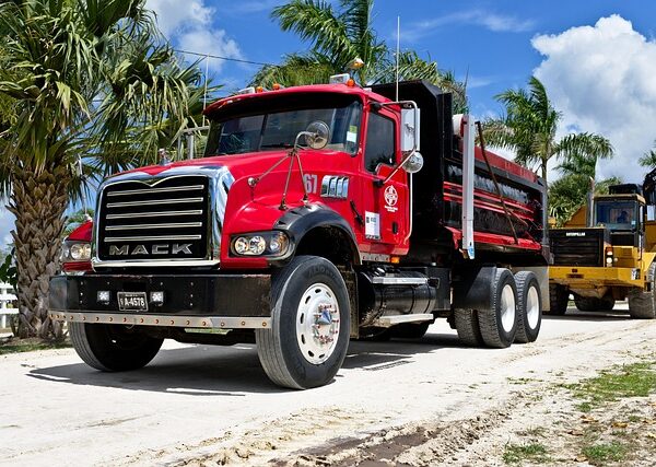 trucks-640x480-28546510.jpeg