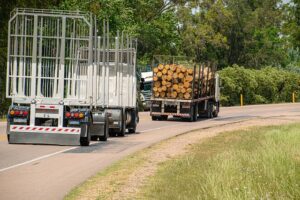 trucks-640x480-28976200.jpeg