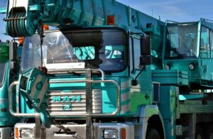 trucks-640x480-33917877.jpeg