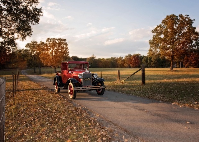 trucks-640x480-36695250.jpeg
