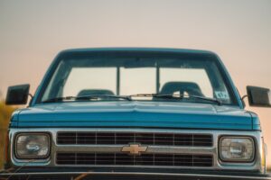 trucks-640x480-44703367.jpeg