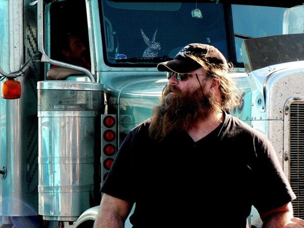 trucks-640x480-58109251.jpeg
