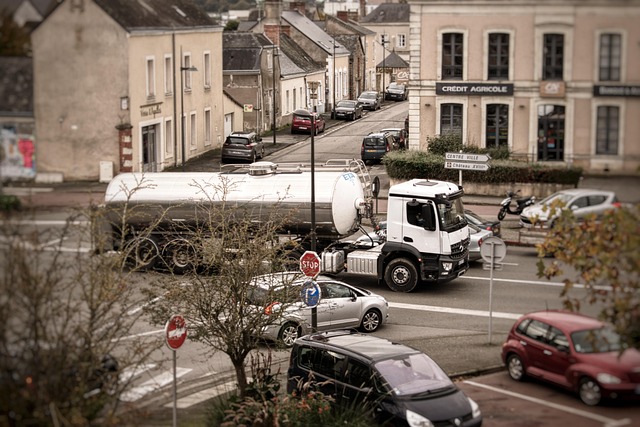 trucks-640x480-89810213.jpeg