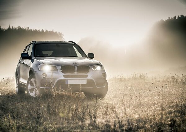 cars-640x480-53857774.jpeg