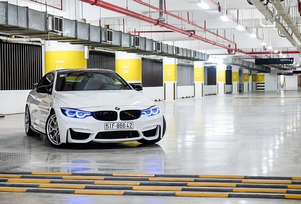 cars-640x480-7165712.jpeg