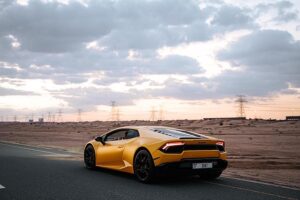 cars-640x480-77899890.jpeg