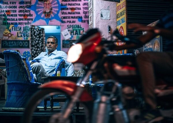 motorcycle-640x480-32365355.jpeg