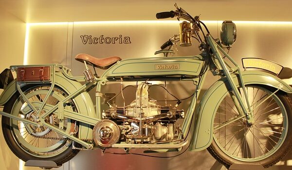 motorcycle-640x480-52380956.jpeg