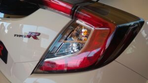 select-auto-financing-640x480-80659641.jpeg