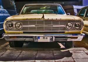 select-buying-used-cars-640x480-85721931.jpeg