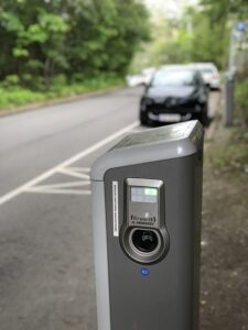 select-electric-vehicles-640x480-72998526.jpeg