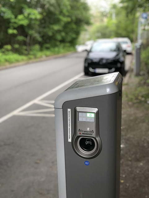 select-electric-vehicles-640x480-72998526.jpeg
