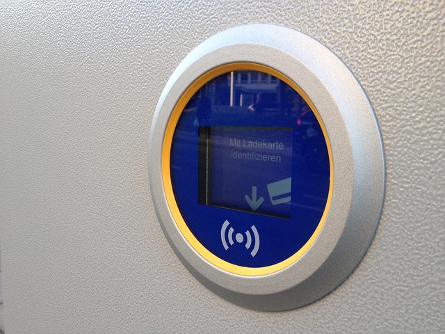select-ev-charging-stations-640x480-95686881.jpeg