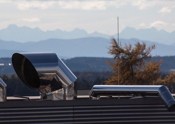 select-exhaust-systems-640x480-89687884.jpeg