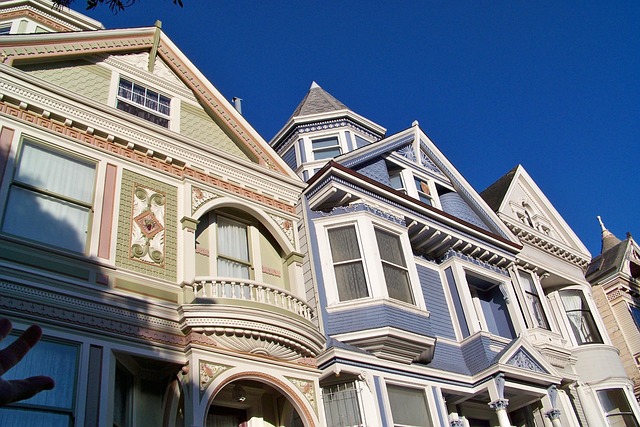 select-moving-to-california-640x480-43104599.jpeg