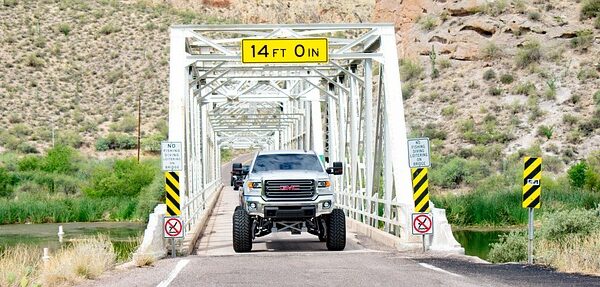 select-off-road-vehicles-640x480-26053415.jpeg