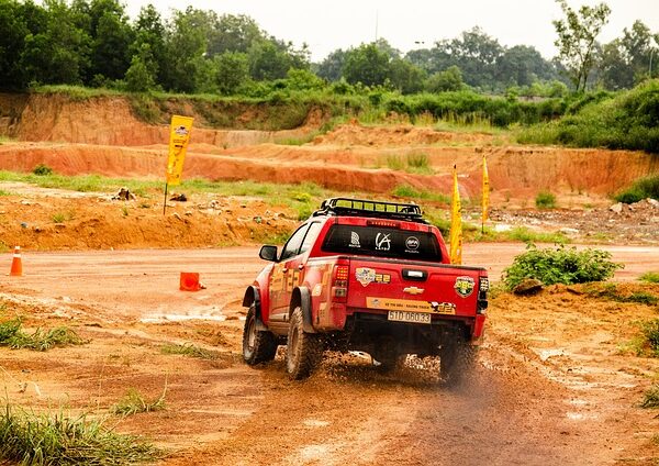 select-pickup-trucks-640x480-18903254.jpeg