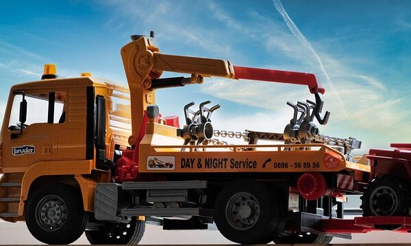 trucks-640x480-32110404.jpeg