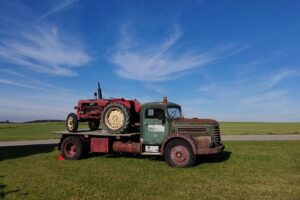 trucks-640x480-53323251.jpeg