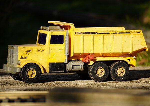 trucks-640x480-57300433.jpeg